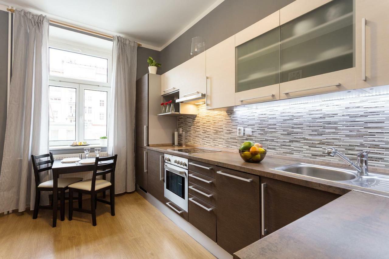 Perunova Apartments Praha Bagian luar foto
